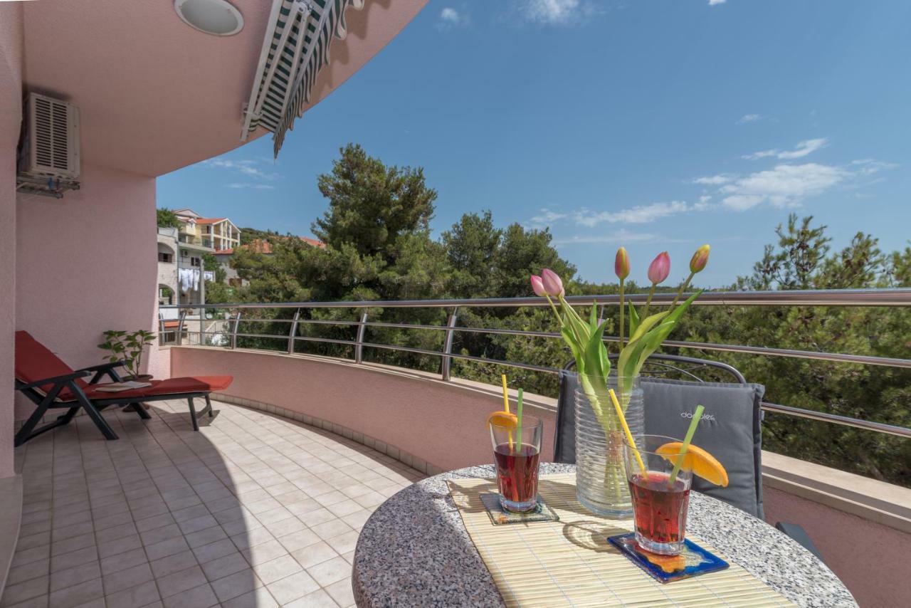 Apartment Sea View Trogir Buitenkant foto